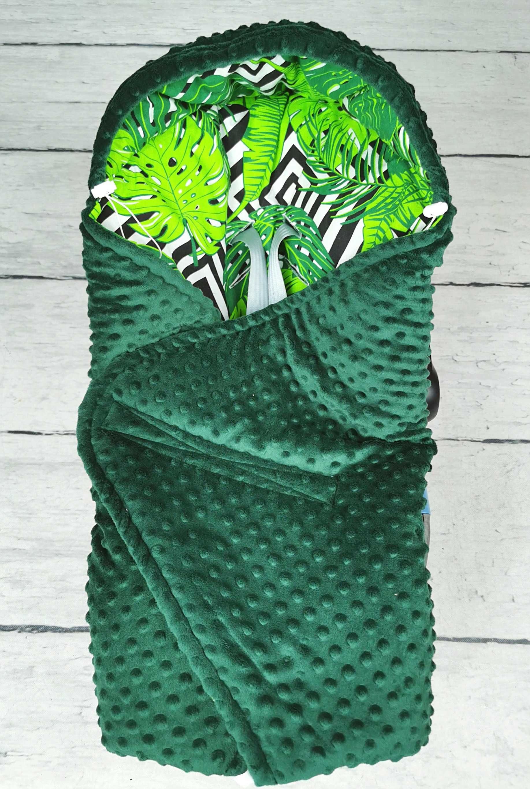 Otulacz do nosidełka, fotelika z minky (butelkowa zieleń + liście)