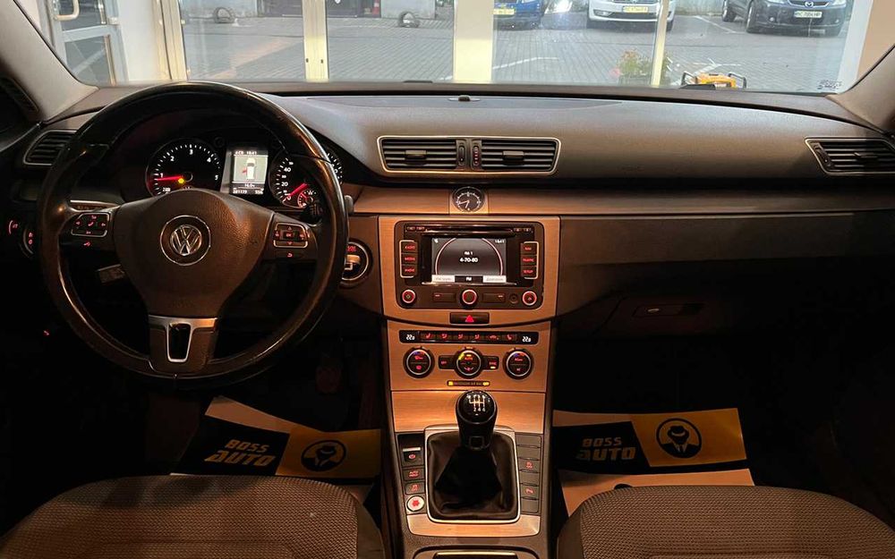 Volkswagen Passat  2013