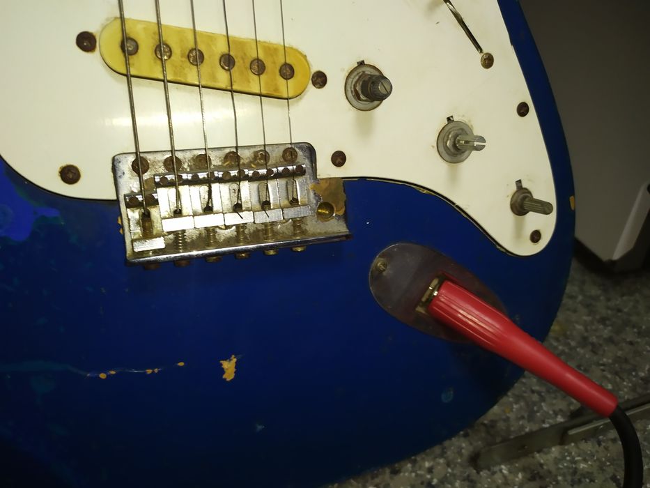 Электрогитара LeadStar