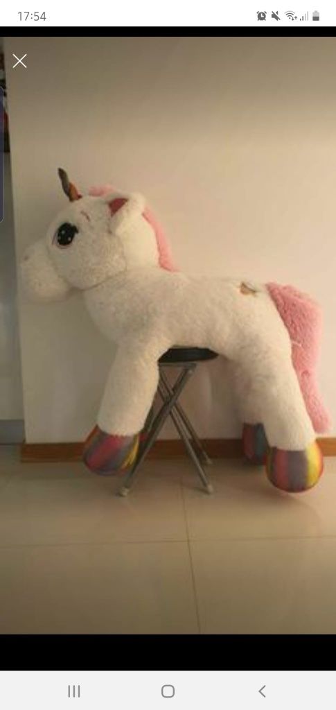 Peluche  unicórnio  com 135 cm