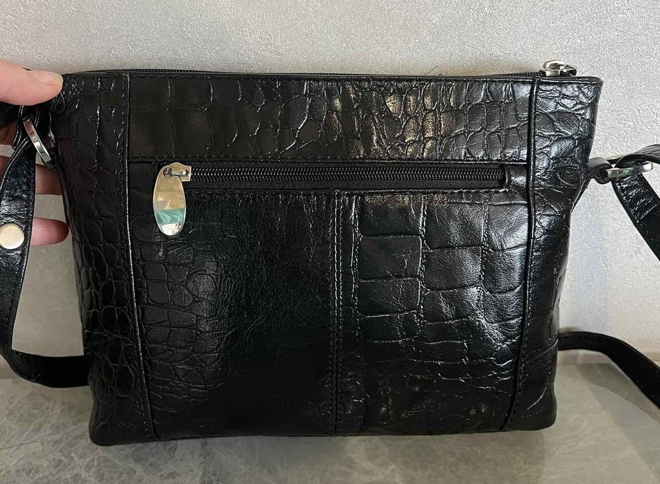 Шкіряна лакована сумка