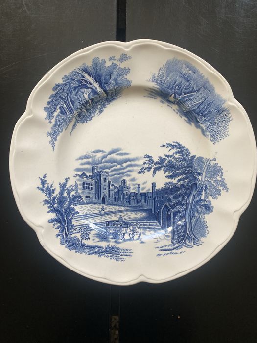 Prato Antigo Johnson Bros – “Haddon Hall” (Inglaterra)