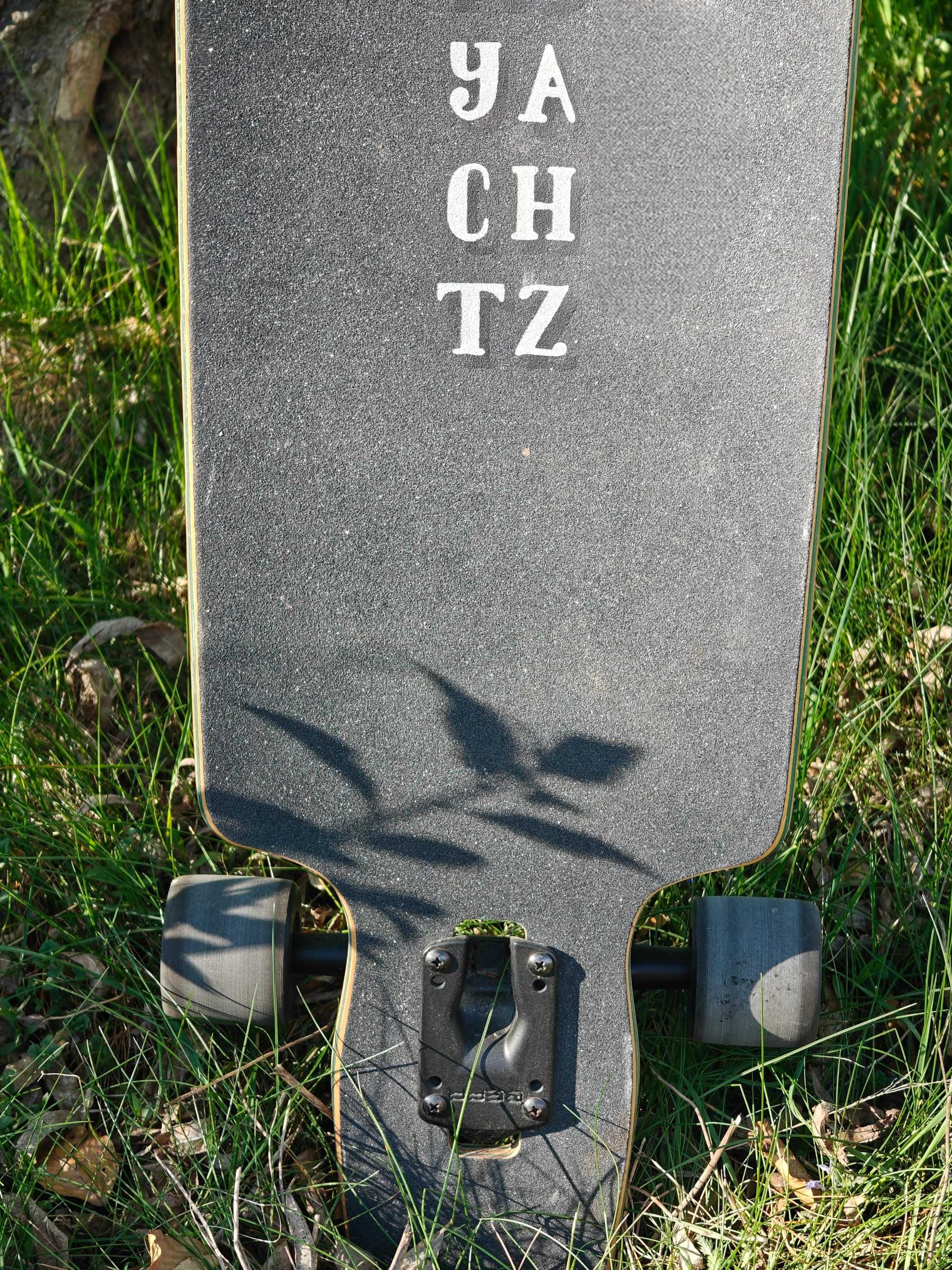 Landyachtz Drop Carve Desert Tiger 40 - longboard