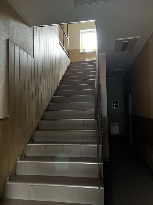 Аренда склады с рампой от 300-1000 квМ, офисное помещение 15-40 квМ.