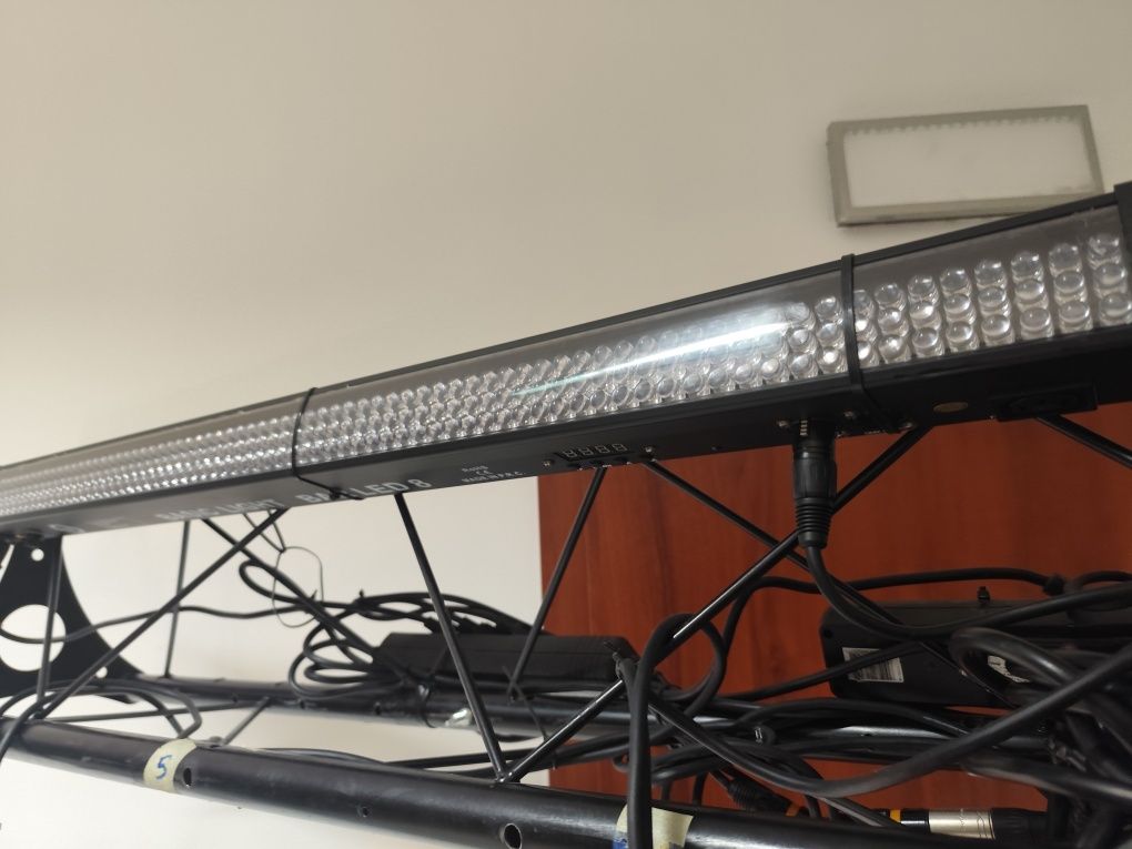 Listwa LED light4me Basic 8 .cena za 2szt