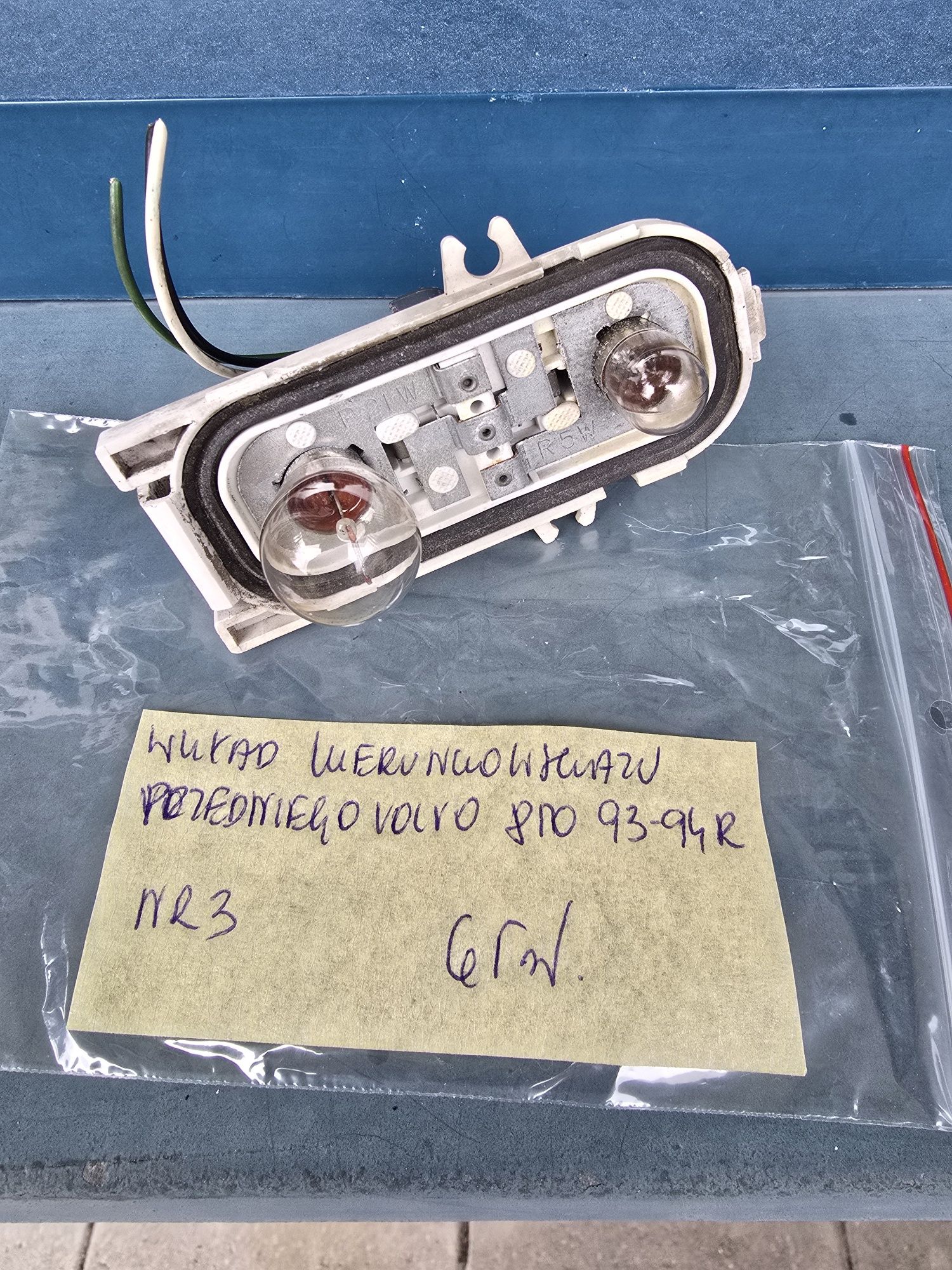 Wkład wkładka kierunkowskazu przedniego volvo 850 93 -94 rok NR 3