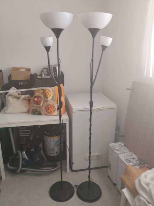 Candeeiro de pé IKEA