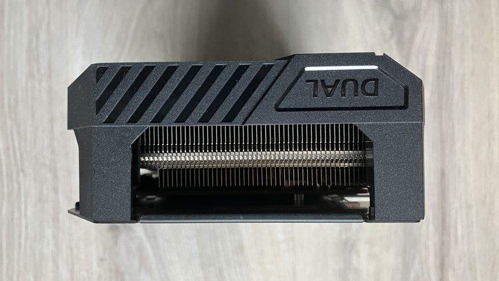 Asus AMD Radeon Dual RX 6600 XT