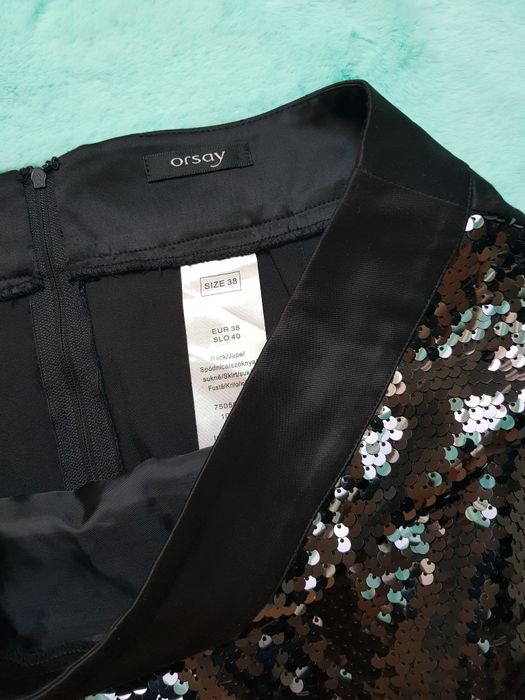 Czarna spódnica z cekinami marki ORSAY rozm. 38