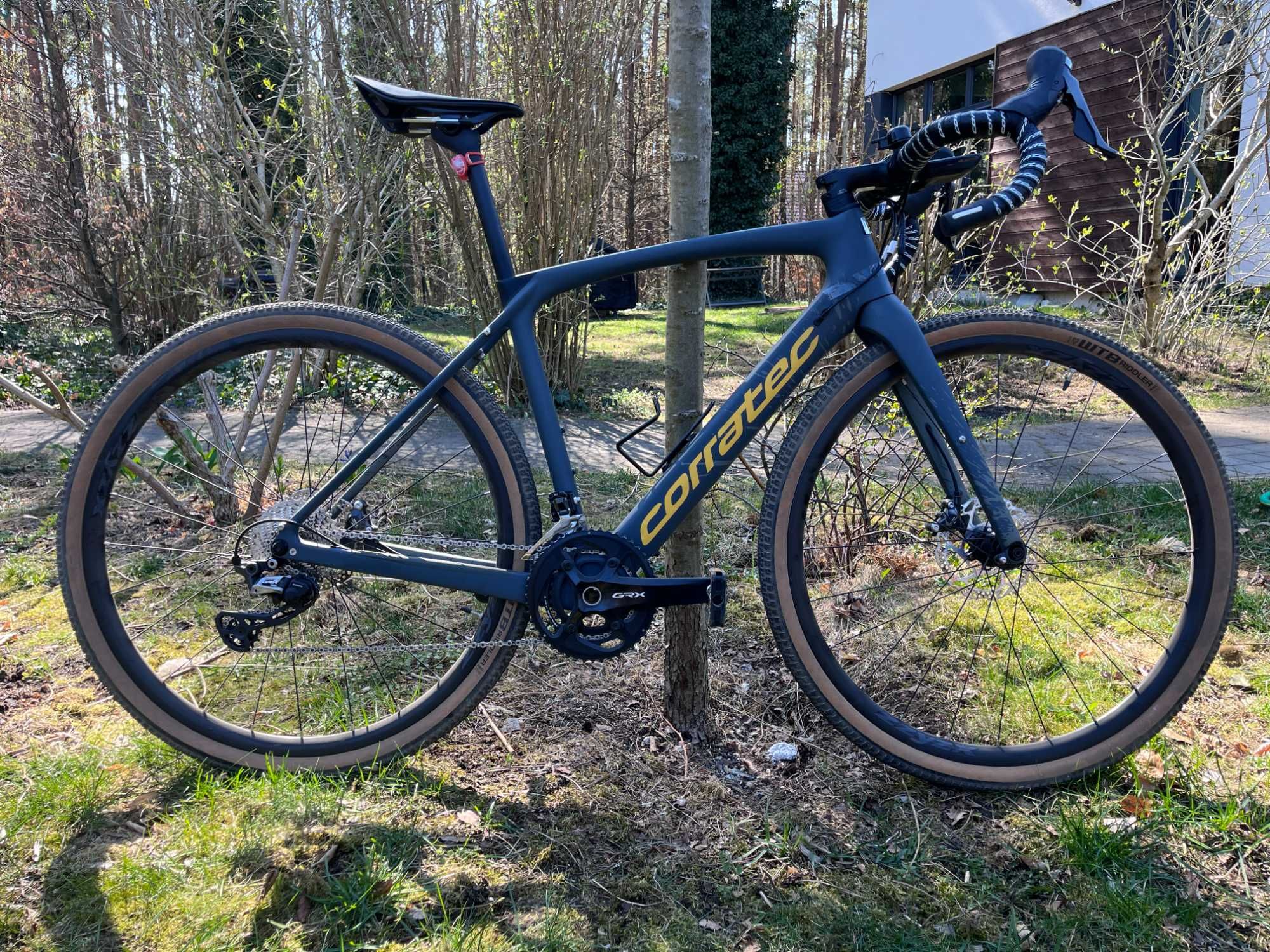 Gravel Corratec C2 2023 Full Carbon + Wahoo Roam zestaw
