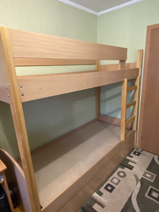 двоярусне дерев’яне ліжко 200*90