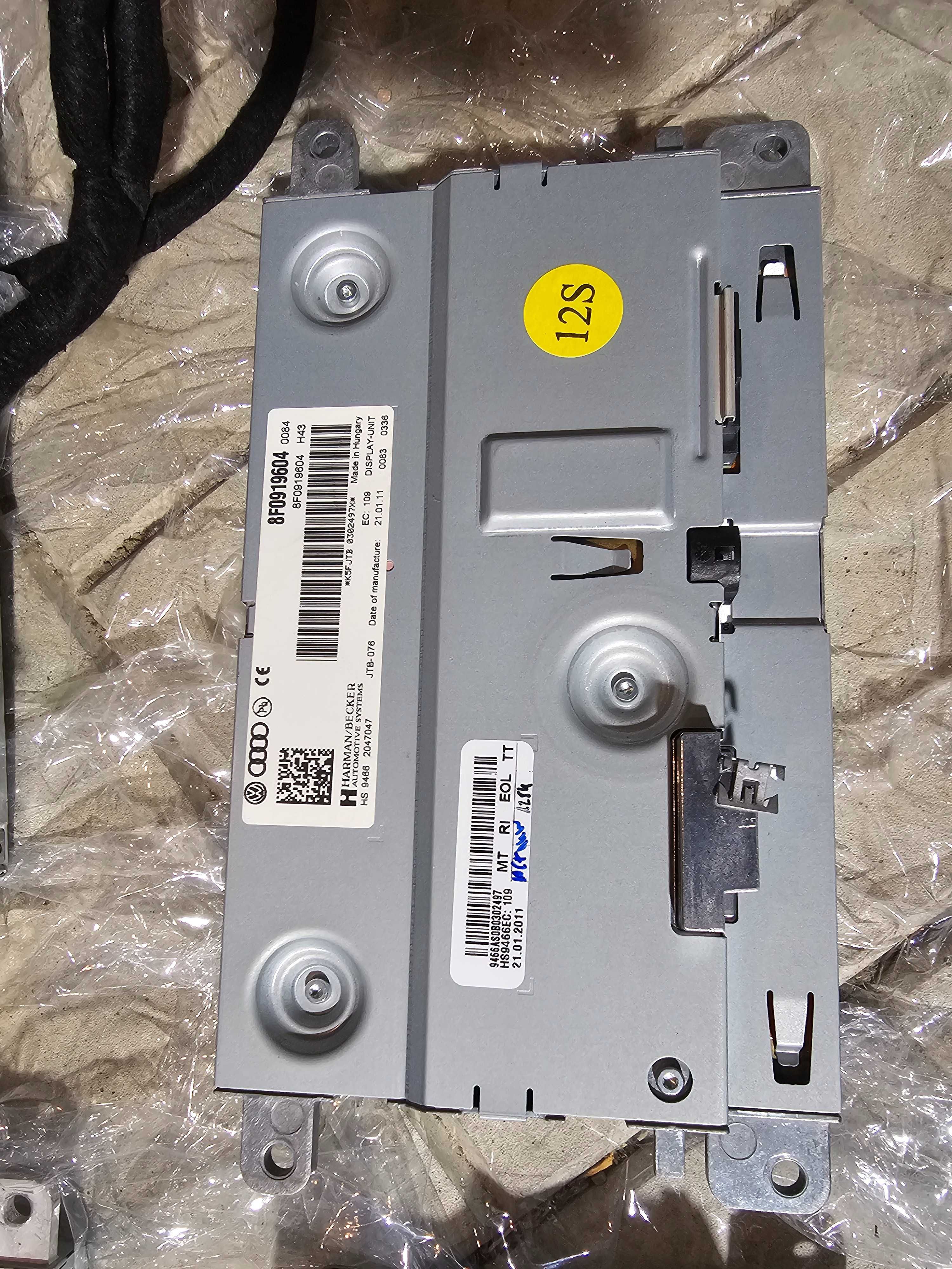 Wyswietlacz ekran MMI a6 c6 Q7 lift 4F0