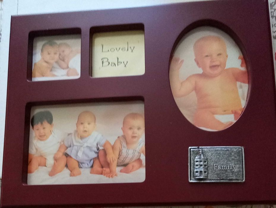 Nowa ramka drewniana na zdjęcia