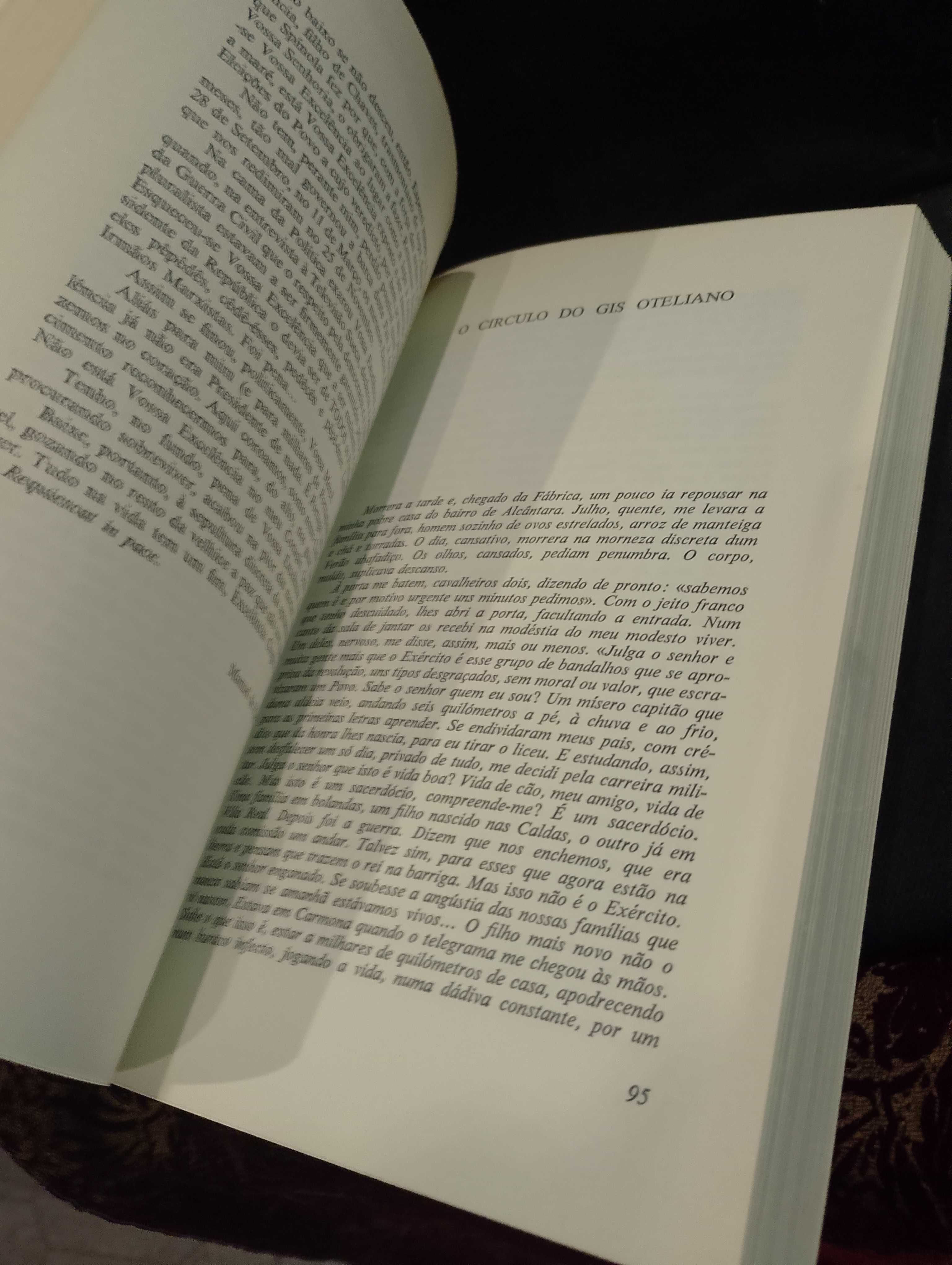 Crónicas e Cartas de Manuel de Portugal / Um Ano depois 2 Volumes