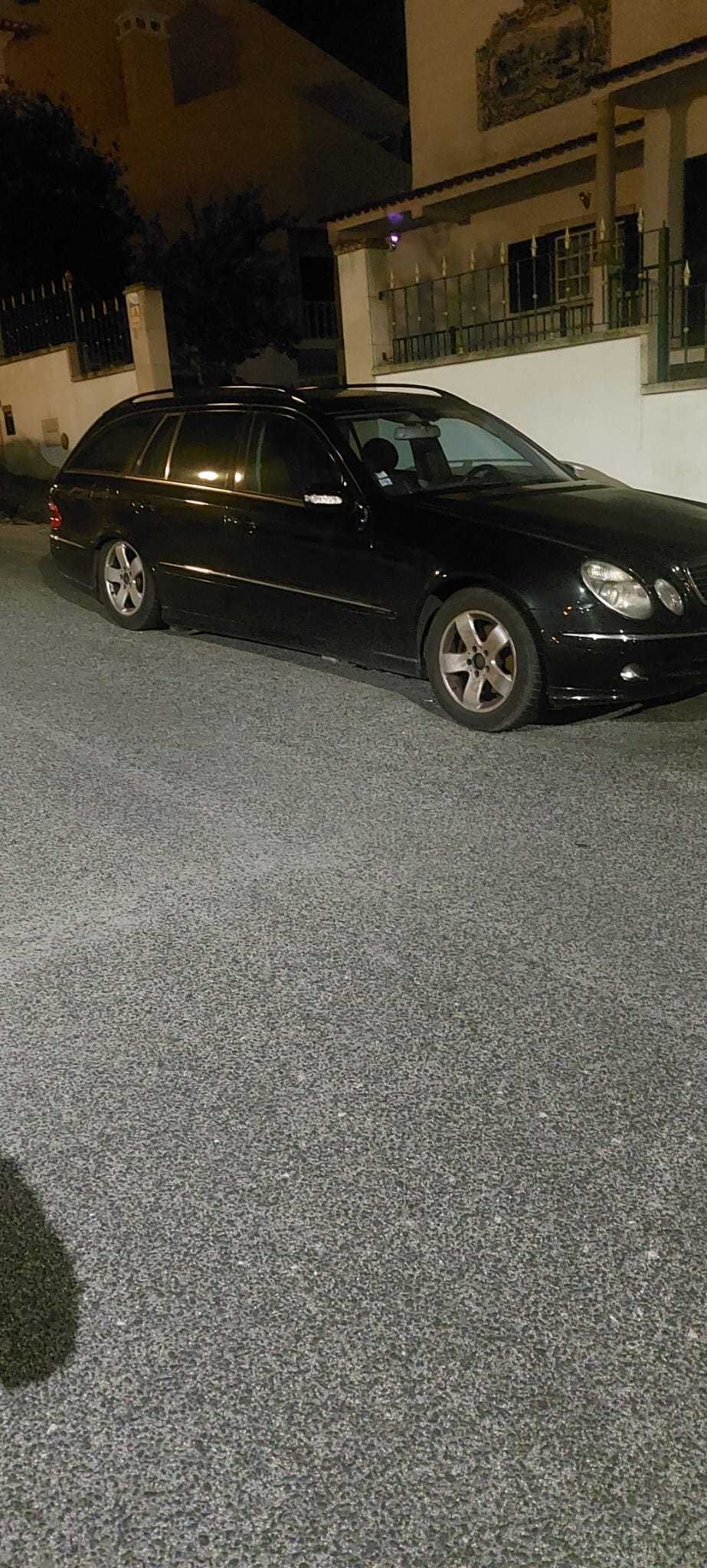 Mercedes E220, 2004