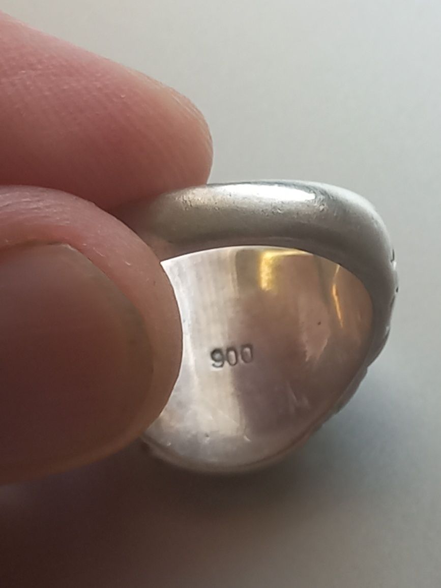 Stary srebrny sygnet, srebro próby 0.900