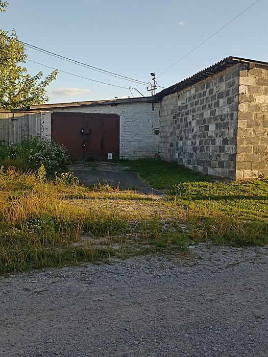 Гараж з цегли 9,5*5,5м +погріб