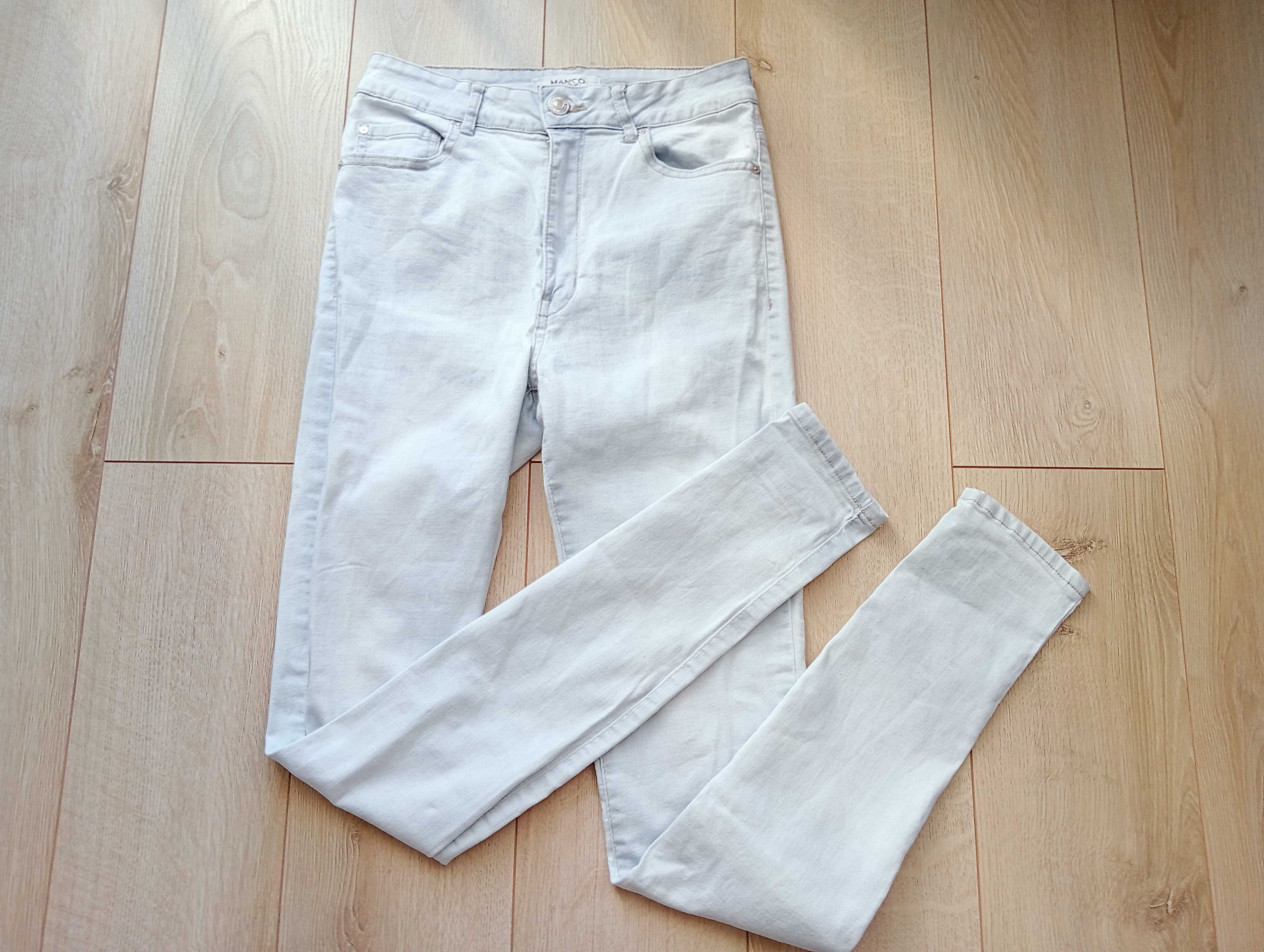 Jeansowe jasno niebieskie spodnie rurki skinny elastyczn S/38/10 Mango
