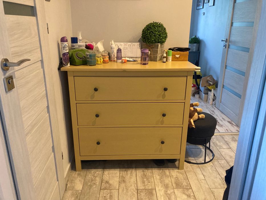 Komoda Hemnes żółta ikea