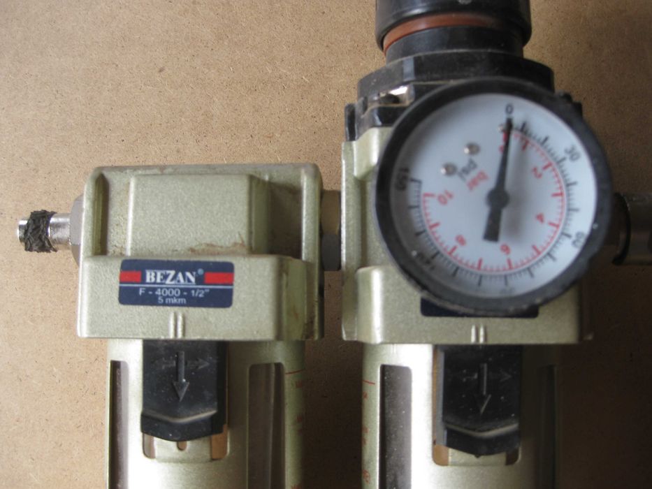 Устройство очистки воздуха при покраске Bezan F 4000