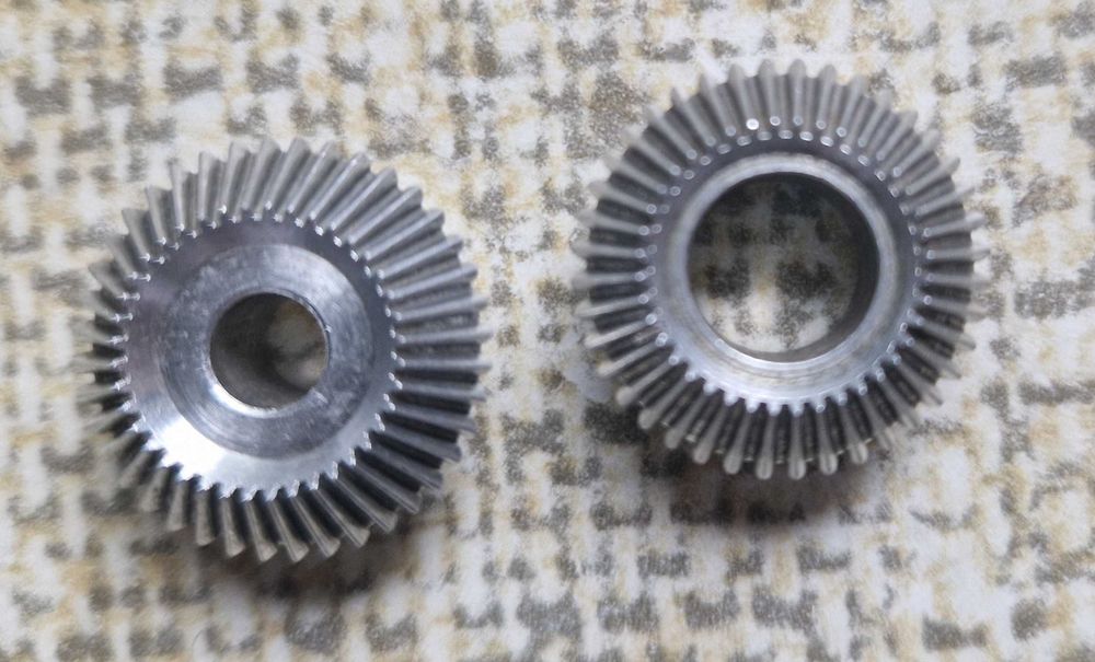 Koła stożkowe z aluminium precyzyjne, zęby proste