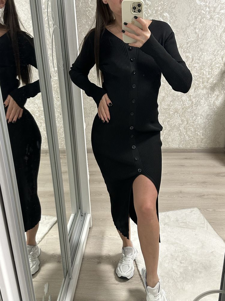 Сукня базова  платье черное в рубчик