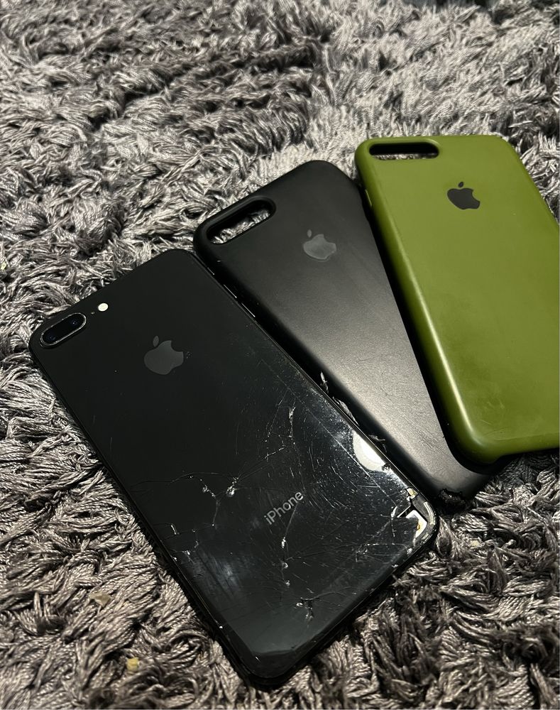 Iphone 8+ (plus) 256 gb/неверлок + 2 чохли у подарунок