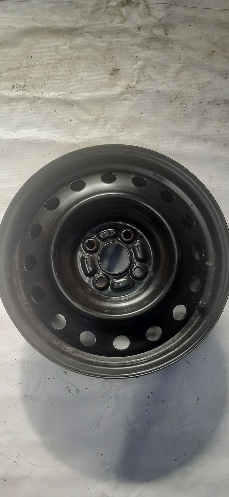 Felga stalowa 6x15 15" et45  toyota 4x100 54  22