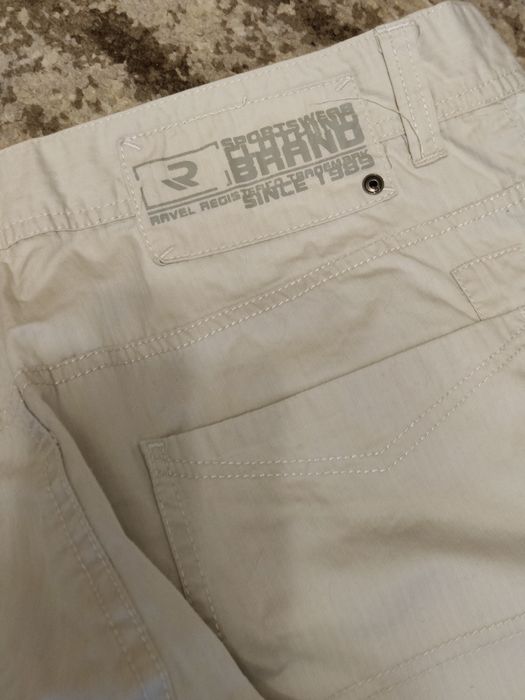 Letnie spodnie męskie jasne beżowe Ravel 32/30 M