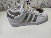 Кросівки жіночі Adidas Superstar GY9572, 36.5р