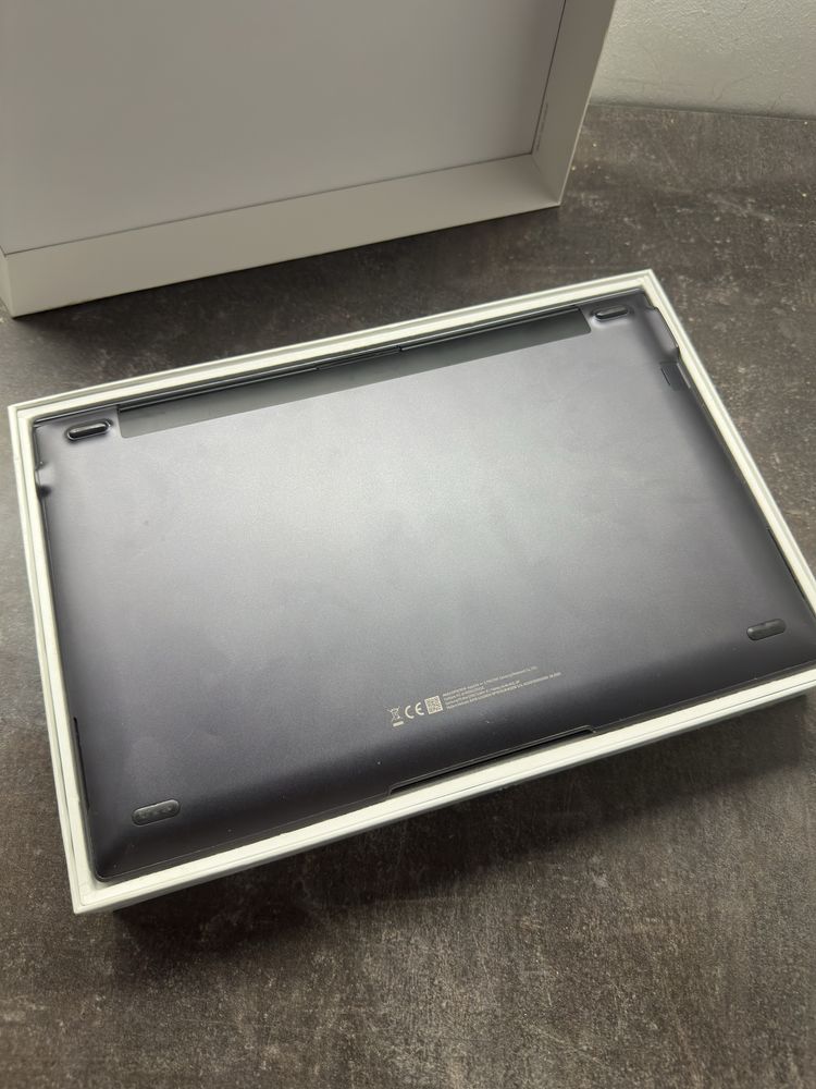 Samsung galaxy book S 8/256 i5-l16g7