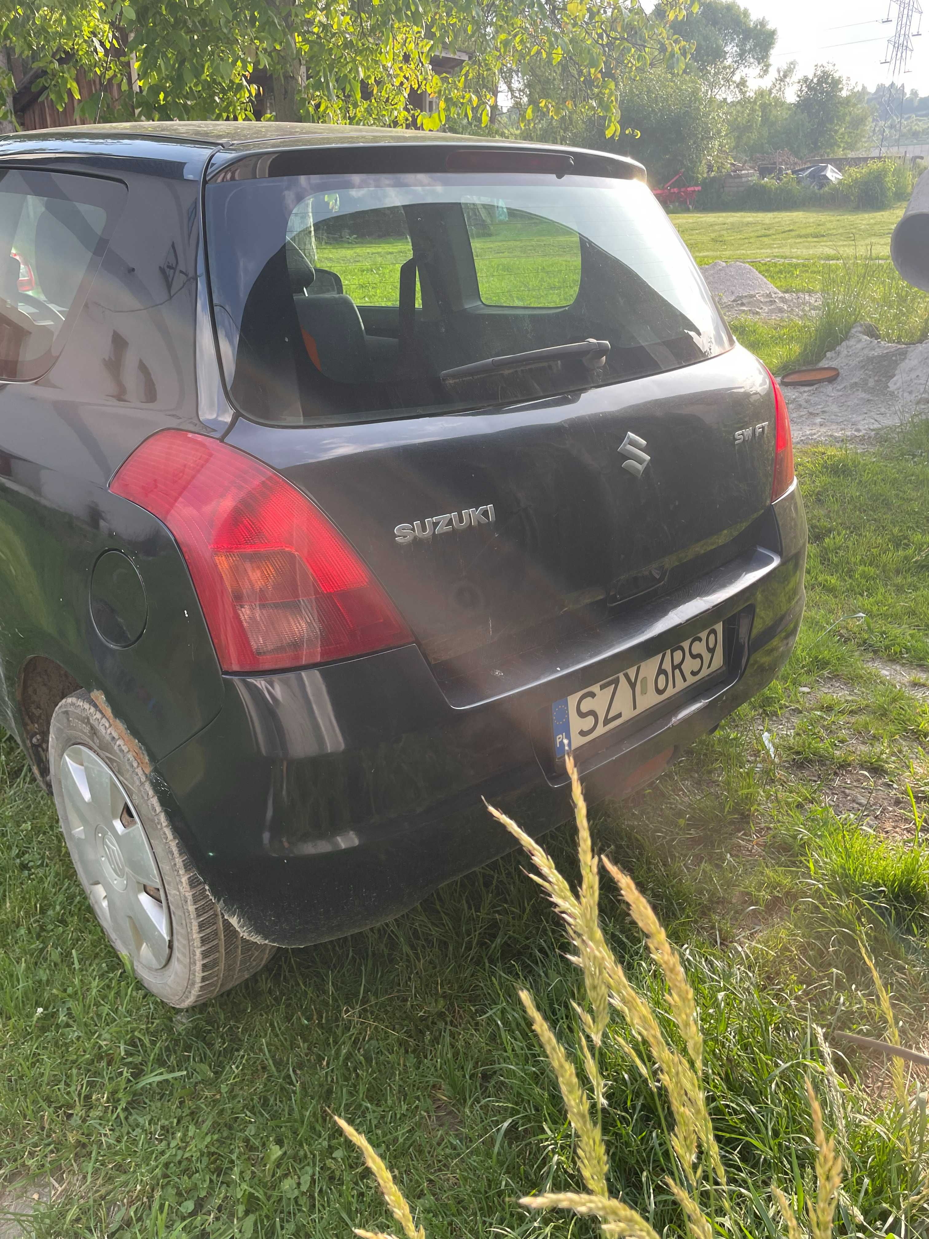 Sprzedam uszkodzony samochód Suzuki Swift benzyna +LPG rocznik 2005