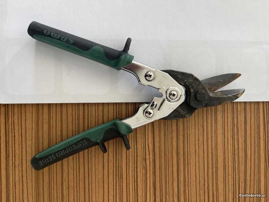 Tesoura de Cortar Chapa Superpro Serie EDMA