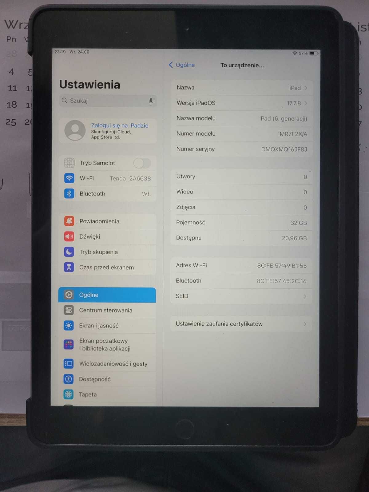 Tablet iPad 6 MR7F2X/A 9,7 Cala