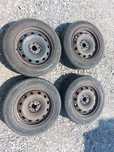 Felgi stalowe 15" 4x98 z oponami