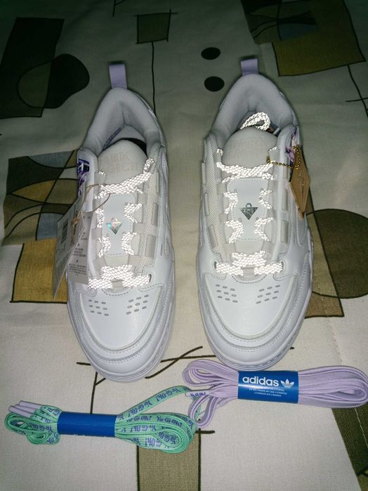 adidas ADI2000 - Yu-Gi-Oh! Dark Magician