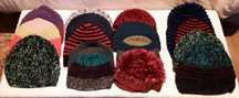 Gorros em malha feitos à mão, novos! Peças únicas