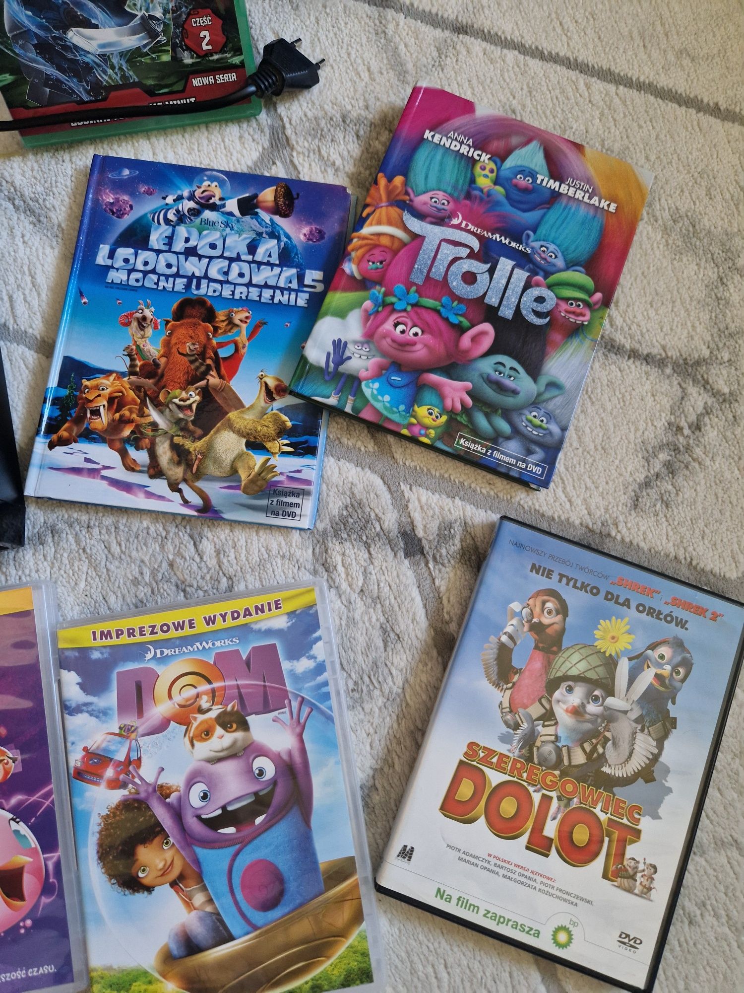Odtwarzacz filmów DVD + 15 bajek dla dzieci LEGO STAR WARS SCOOBY-DOO