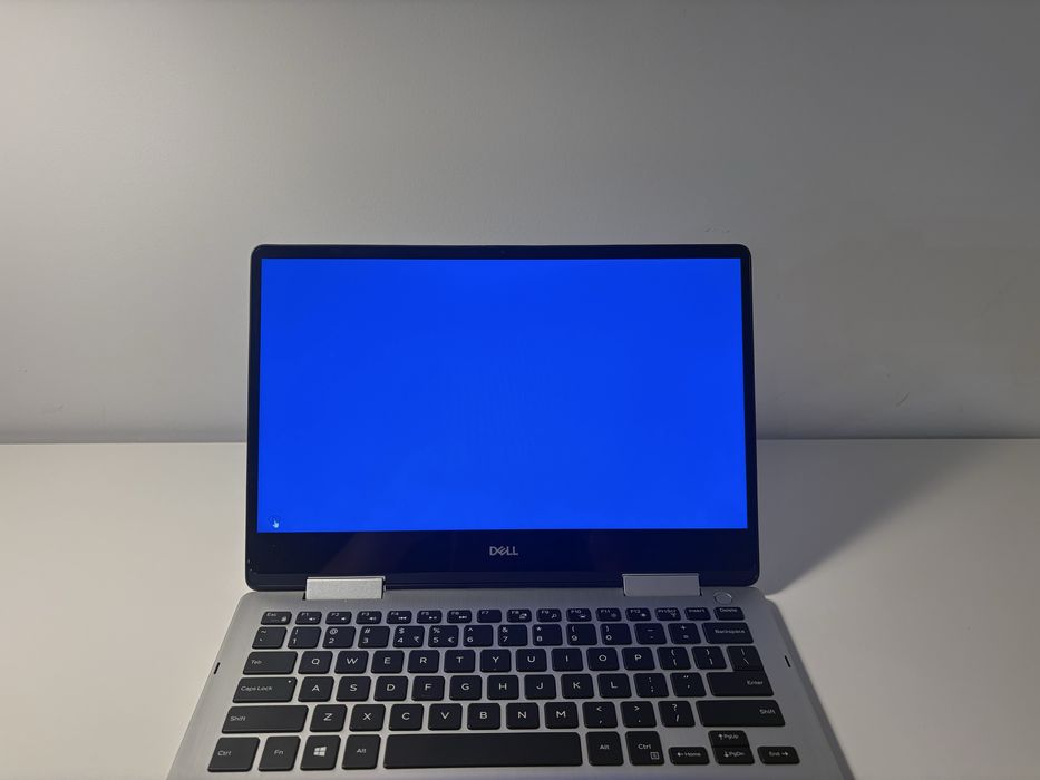 Laptop Dell Inspiron 7386 2-in-1• i7 • 16GB • 512GB • Windows 11 Pro