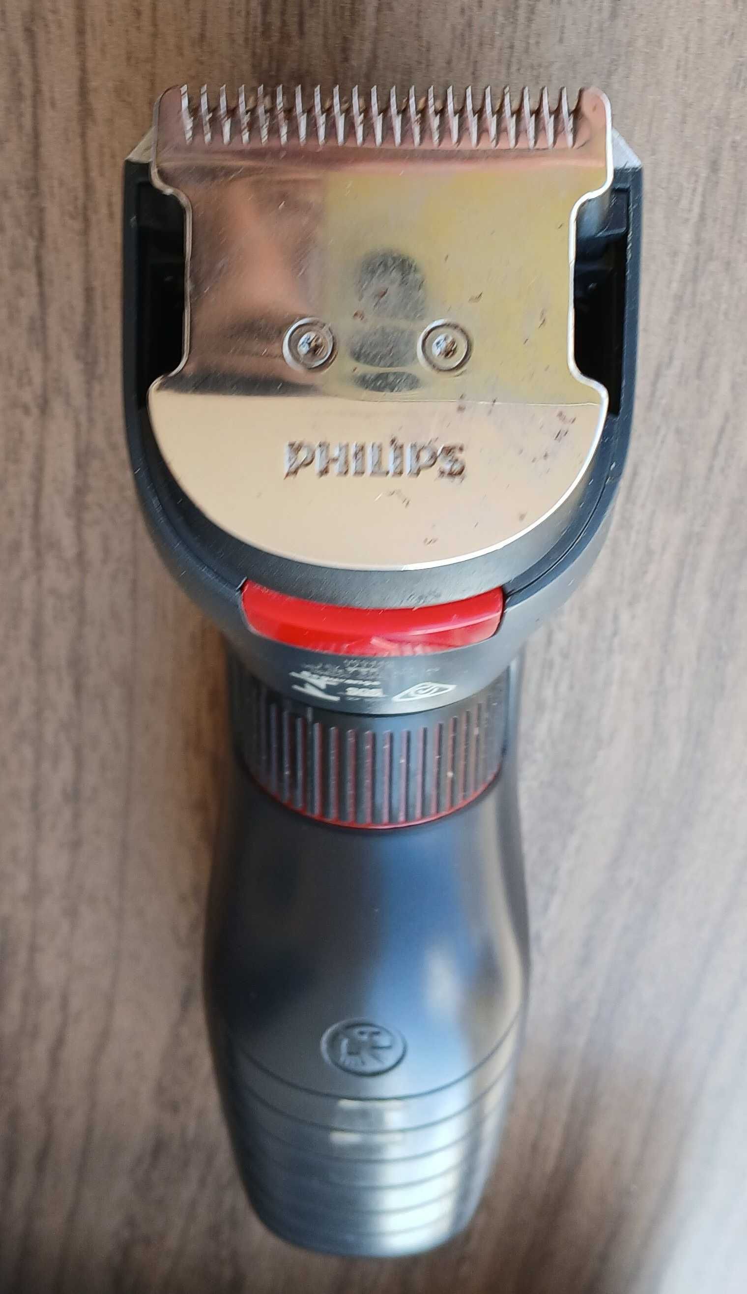 Máquina de cortar cabelo Philips usada com estojo
