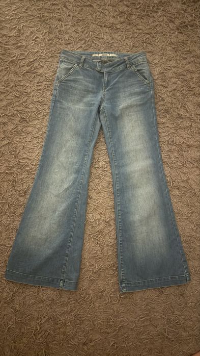 Джинси Кльош