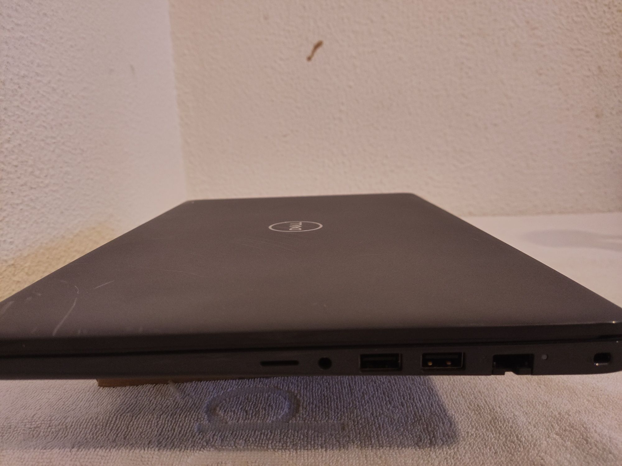 Dell Latitude 3410 (i3 10th - 20GB RAM - 750 SSD)