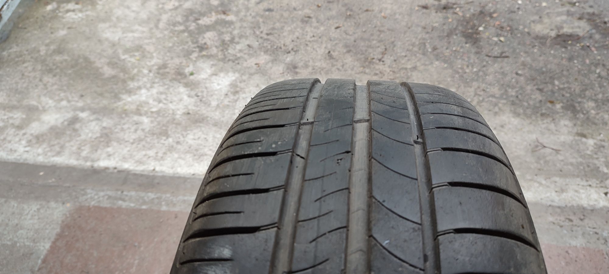 Opony Michelin letnie 205/55/R16 używane