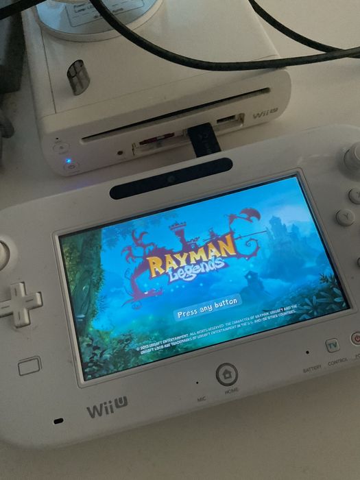 Konsola Nintendo Wii U 128 GB wii U Pad Projektor HD i 20 klasyków