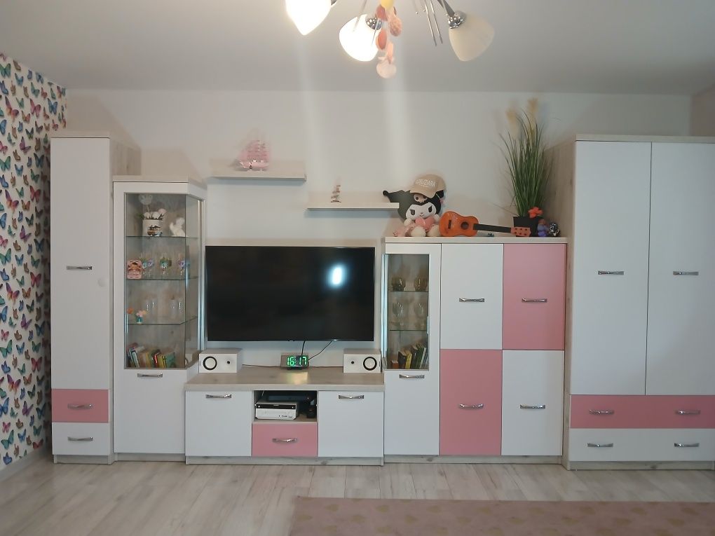 Mebel młodzieżowy i biurko