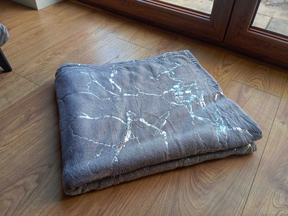 Nowy koc szary srebrny marmurek 200x220