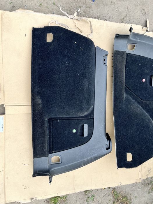 Tapicerka bagażnika do VW Golf IV czysta ładna