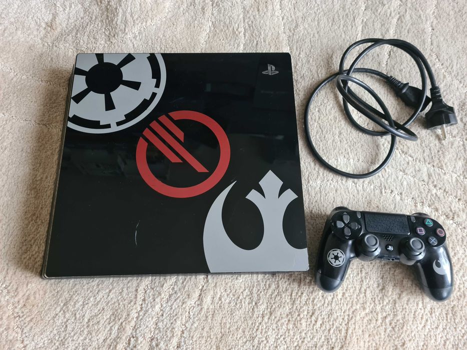 Konsola Ps4 Pro 1Tb wersja limitowana "Star Wars"