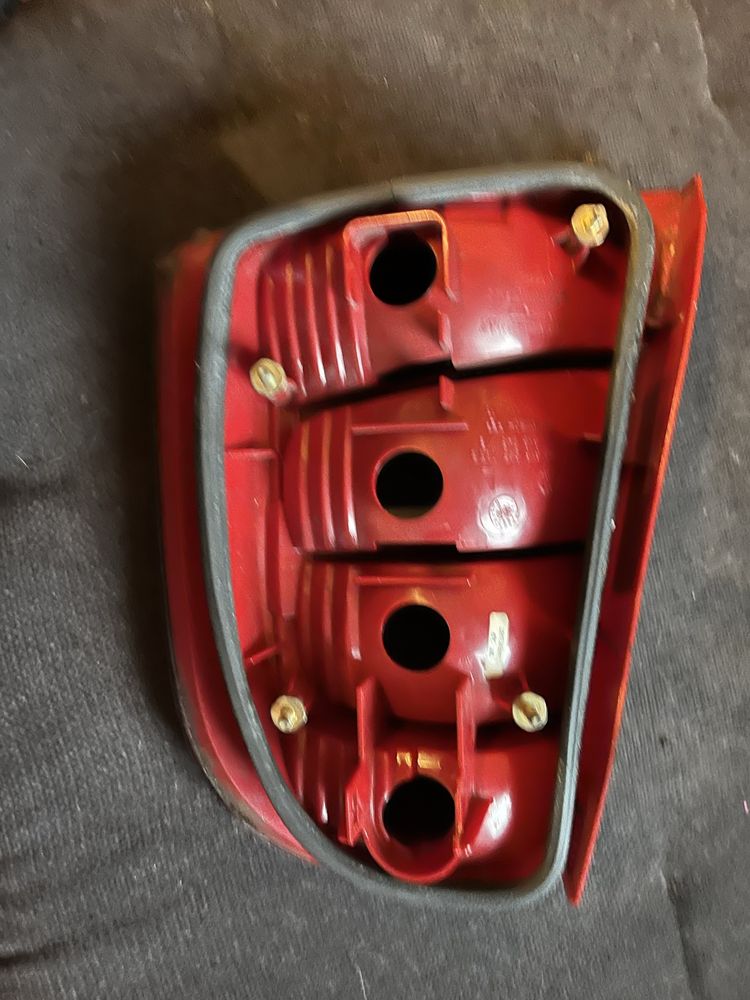 Lampa tylna lewa Skoda Fabia I