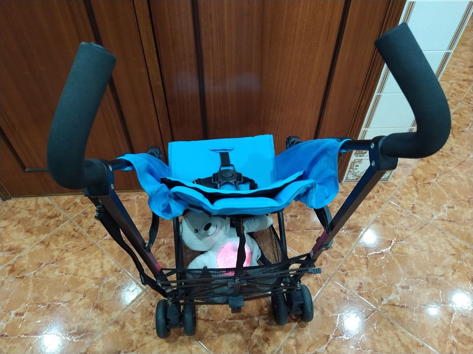 Carrinho de bebé bengala casa quarto apartamento vivenda escritório.